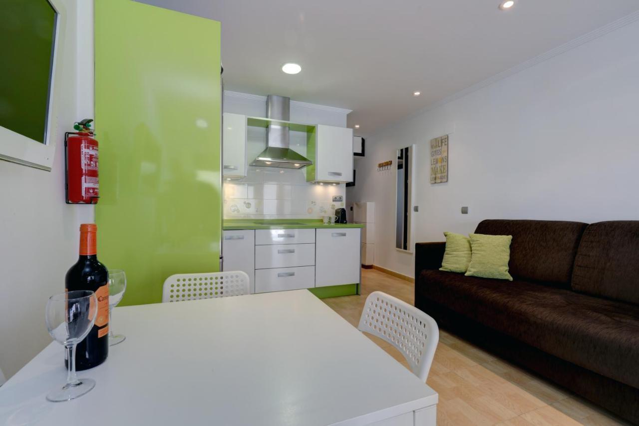 Апартаменты 071 - Beachside Studio Perfect For A Family Getaway Торремолинос Экстерьер фото