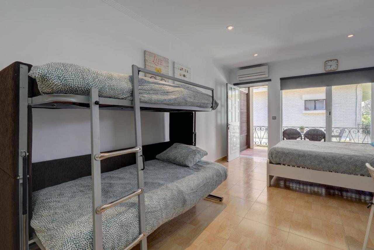 Апартаменты 071 - Beachside Studio Perfect For A Family Getaway Торремолинос Экстерьер фото