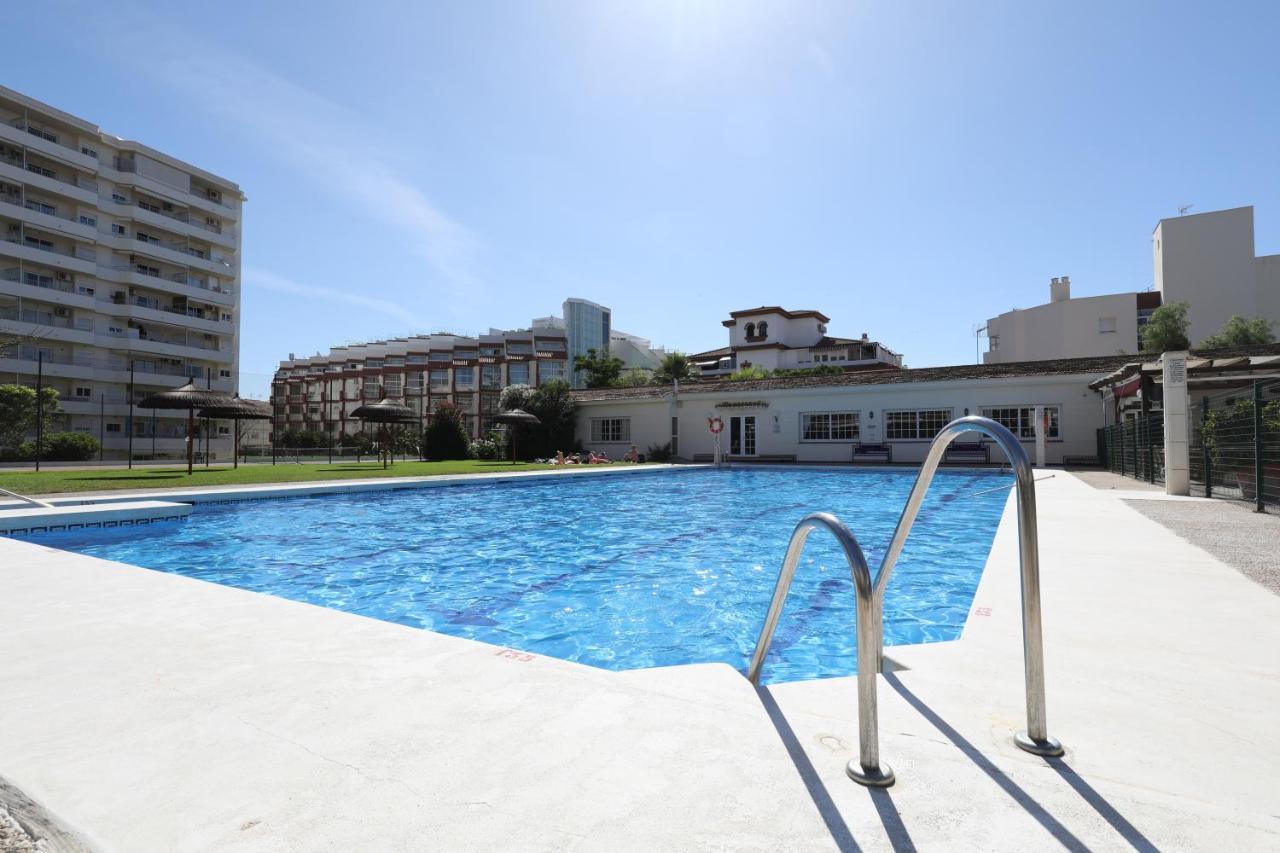 Апартаменты 071 - Beachside Studio Perfect For A Family Getaway Торремолинос Экстерьер фото