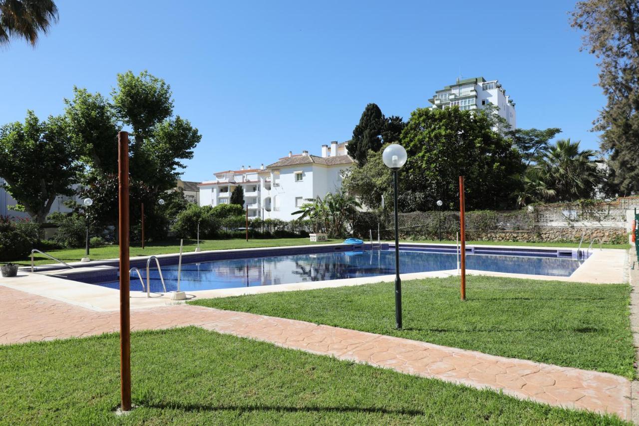 Апартаменты 071 - Beachside Studio Perfect For A Family Getaway Торремолинос Экстерьер фото