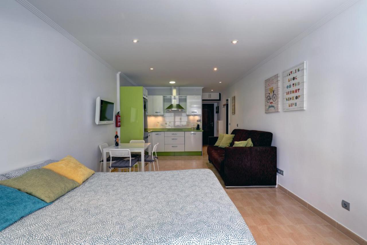 Апартаменты 071 - Beachside Studio Perfect For A Family Getaway Торремолинос Экстерьер фото