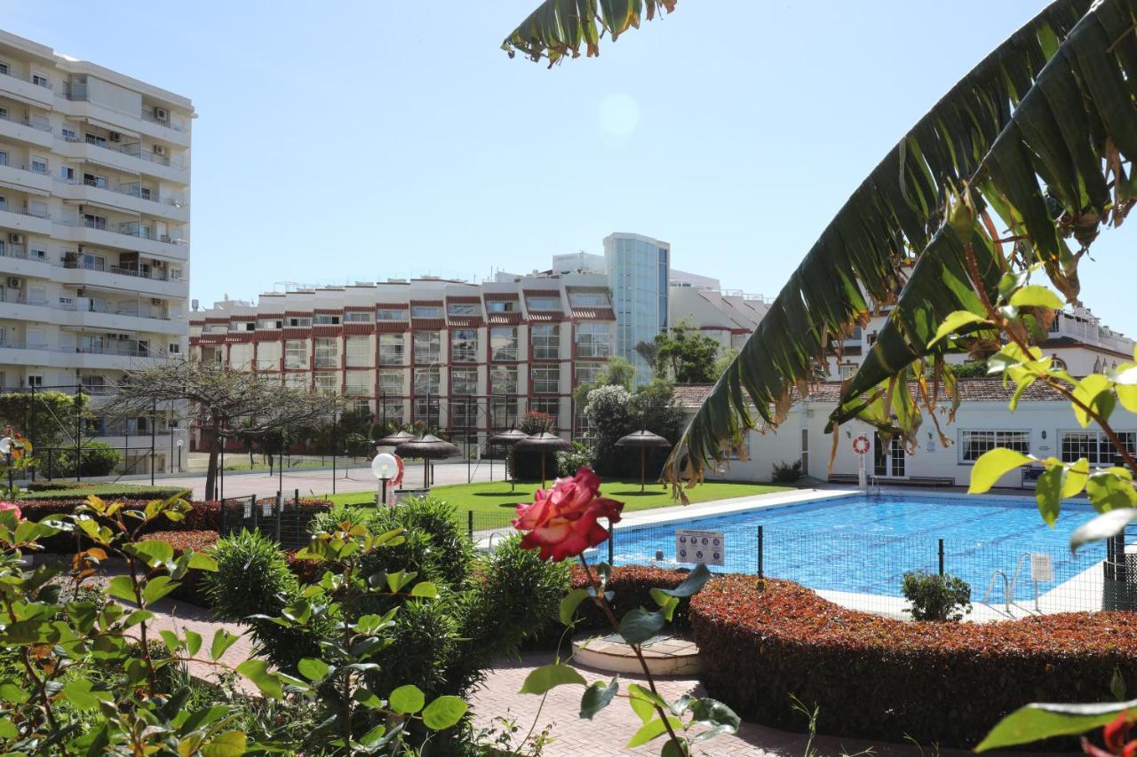 Апартаменты 071 - Beachside Studio Perfect For A Family Getaway Торремолинос Экстерьер фото